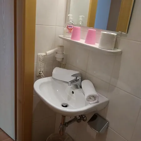 Vermietung & Verpachtung Zellermoosstrasse 14 *